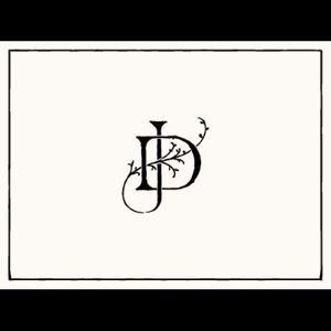 Meet your Posher, Dina